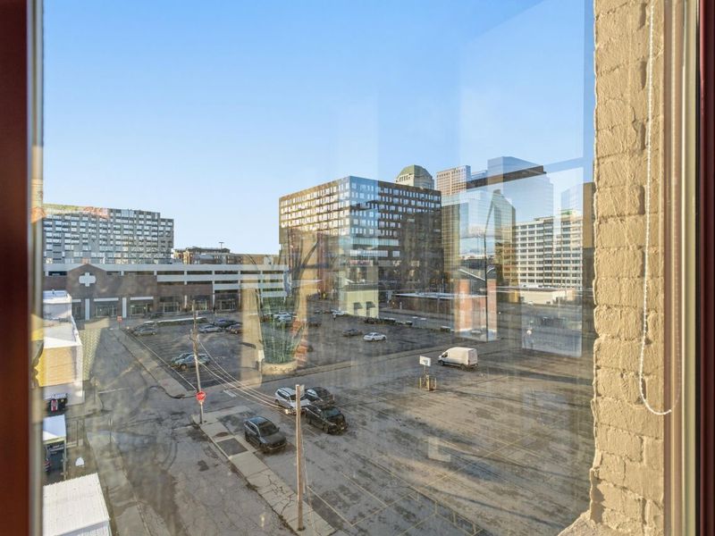 150 E Main Street, Unit 409, Columbus, OH 43215 Photo 40