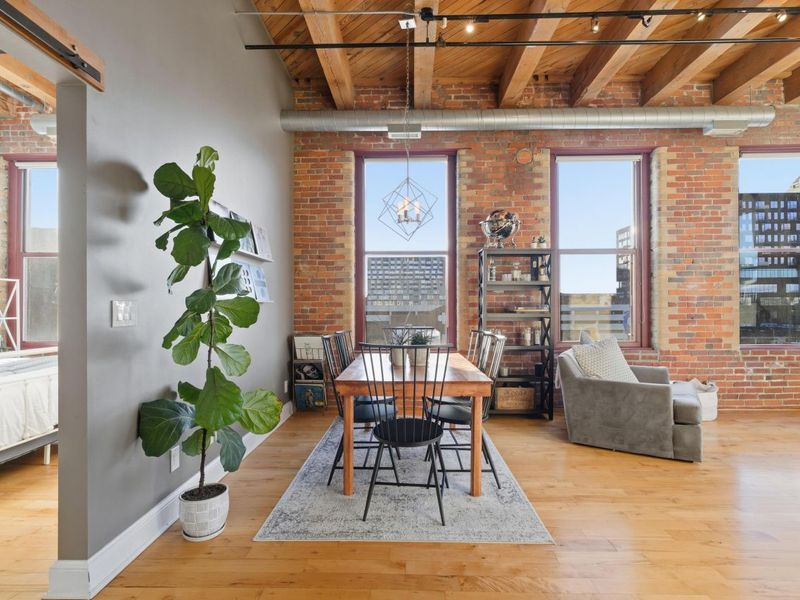 150 E Main Street, Unit 409, Columbus, OH 43215 Photo 5