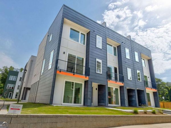 2029 Memorial Drive, Unit 32, Atlanta, GA 30317