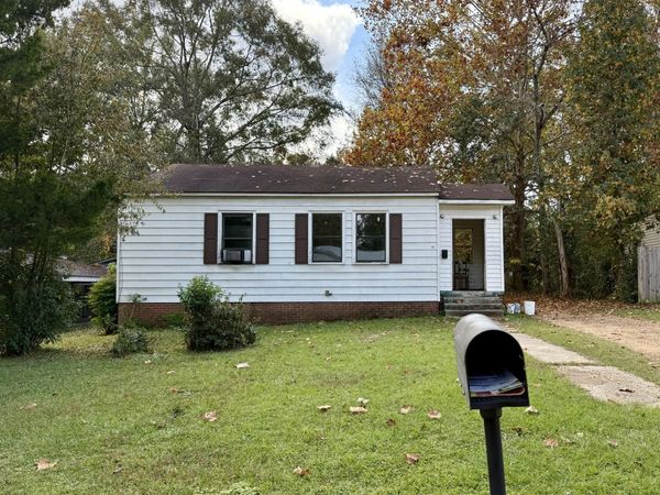 235 Rogers Circle, Brookhaven, MS 39601