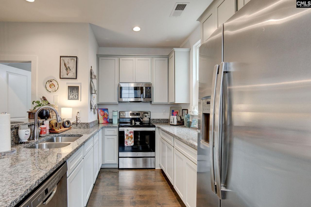 315 Herman Street Photo 13