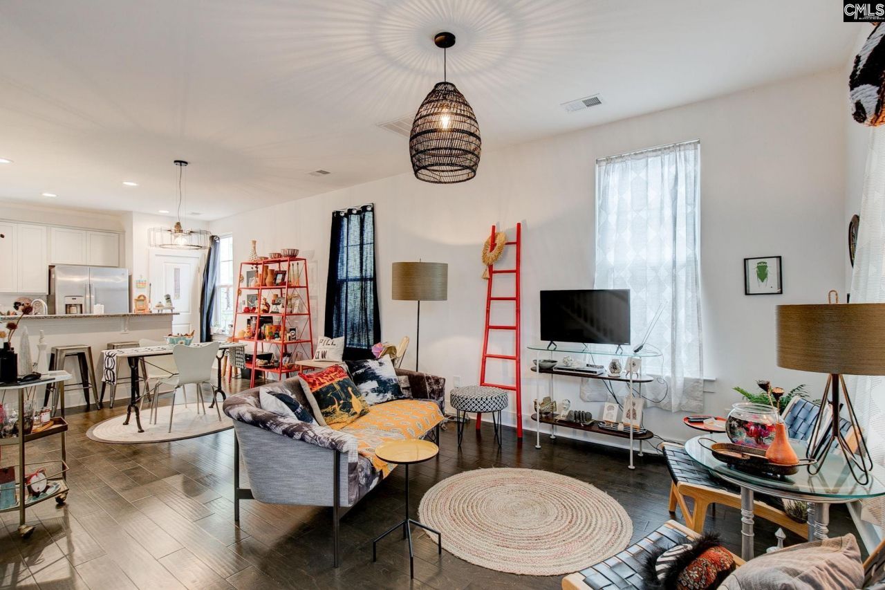 315 Herman Street Photo 6