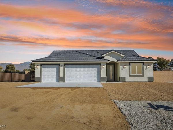 3141 S Burning Tree Court, Pahrump, NV 89061