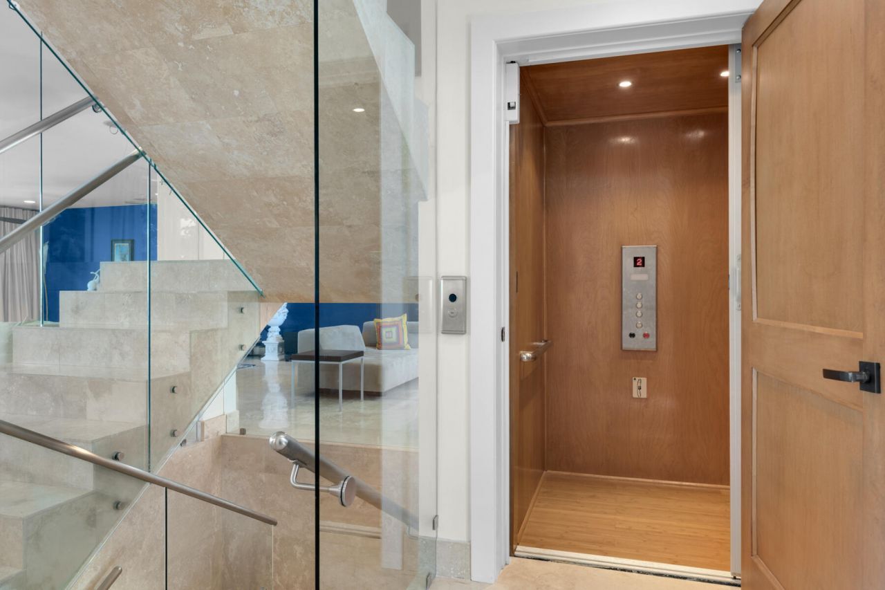 144 N Rolling Hill Road, Tavernier, FL 33070 Photo