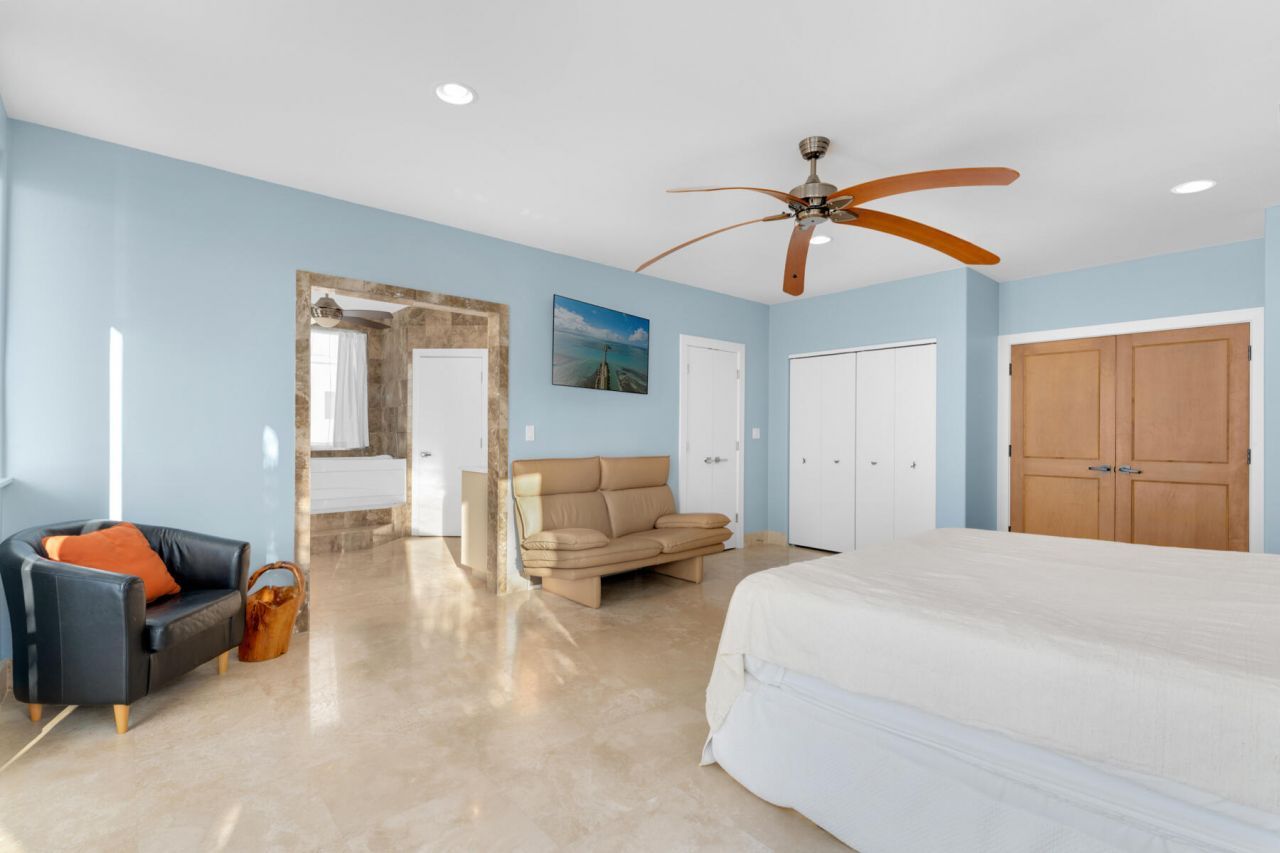 144 N Rolling Hill Road, Tavernier, FL 33070 Photo