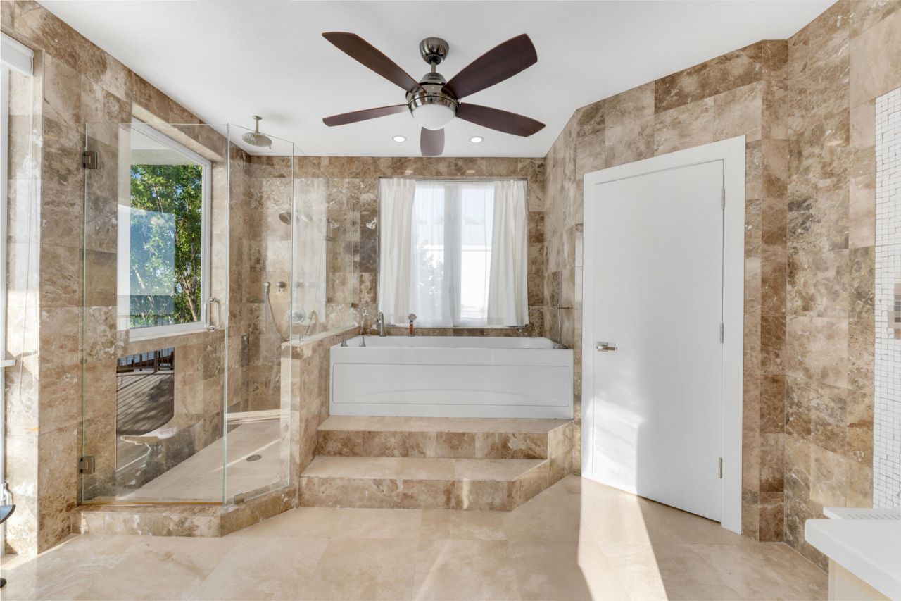 144 N Rolling Hill Road, Tavernier, FL 33070 Photo