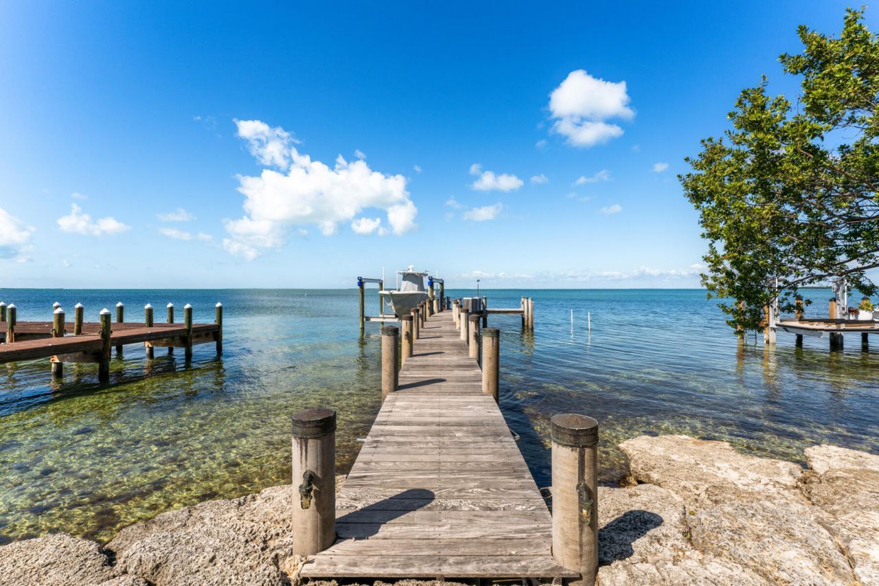 144 N Rolling Hill Road, Tavernier, FL 33070 Photo