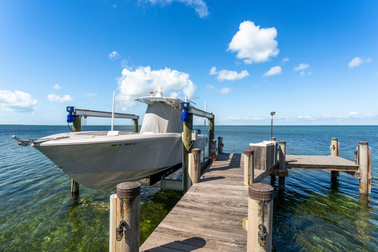 144 N Rolling Hill Road, Tavernier, FL 33070 Photo