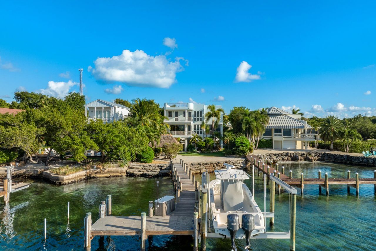 144 N Rolling Hill Road, Tavernier, FL 33070 Photo