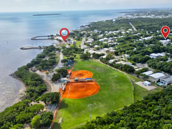 137 Pacific Avenue, Tavernier, FL 33070