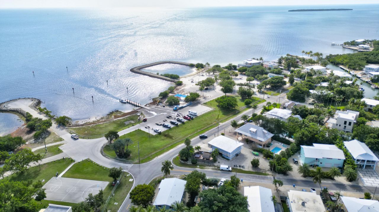 137 Pacific Avenue, Tavernier, FL 33070 Photo