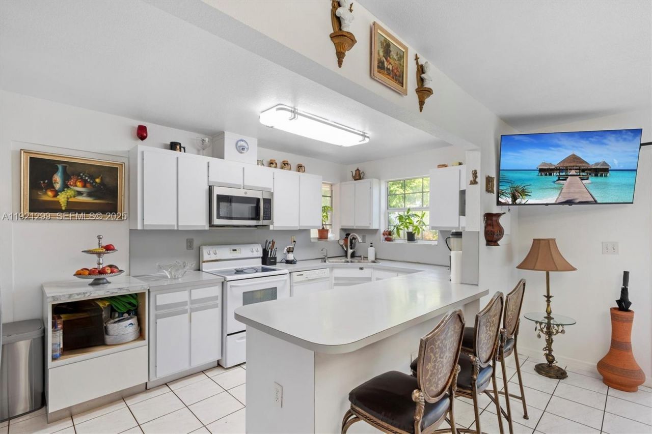 20851 SW 242nd St, Homestead, FL 33031 Photo