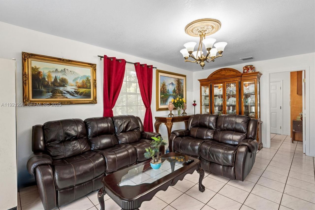 20851 SW 242nd St, Homestead, FL 33031 Photo