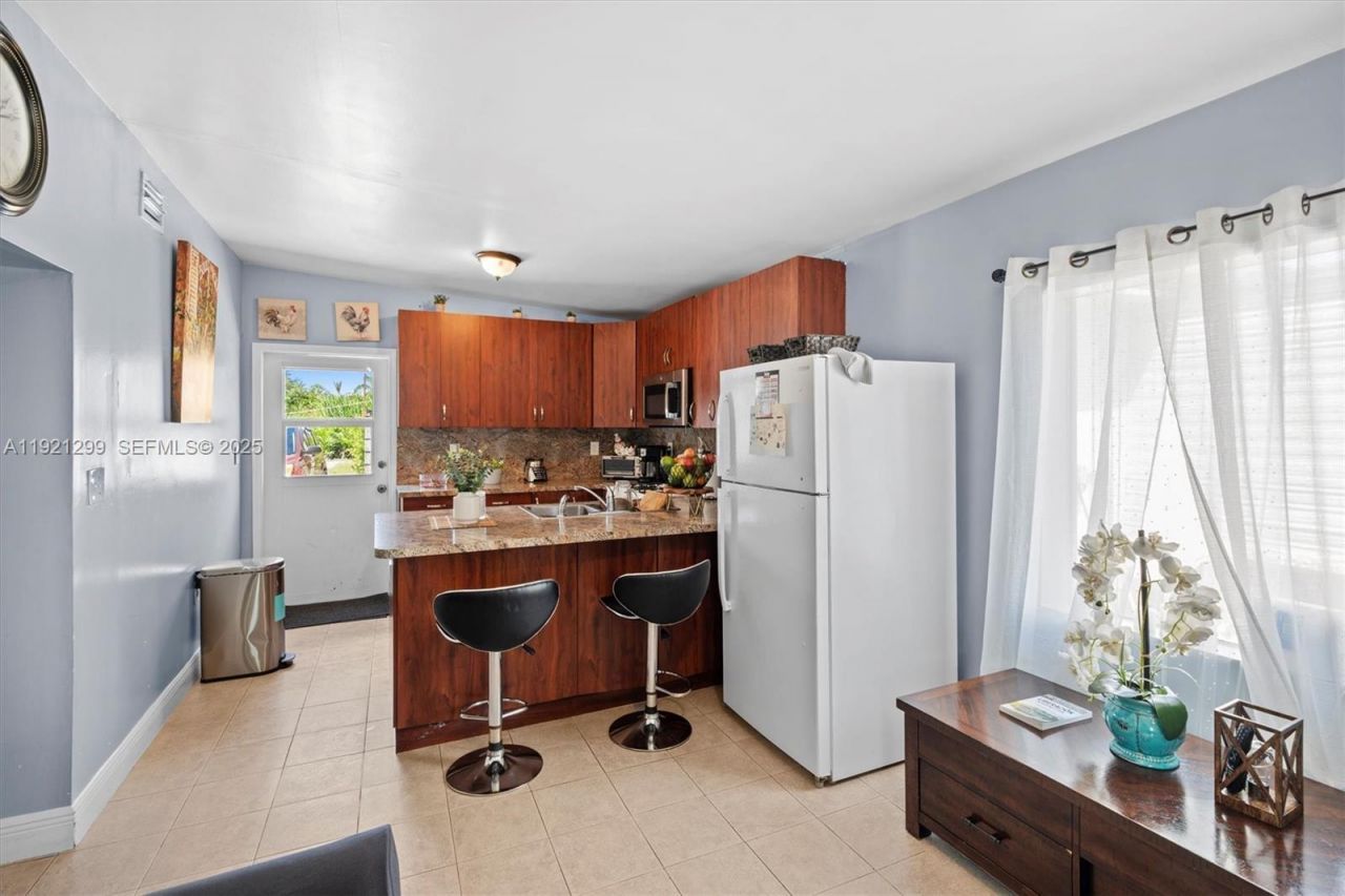 20851 SW 242nd St, Homestead, FL 33031 Photo