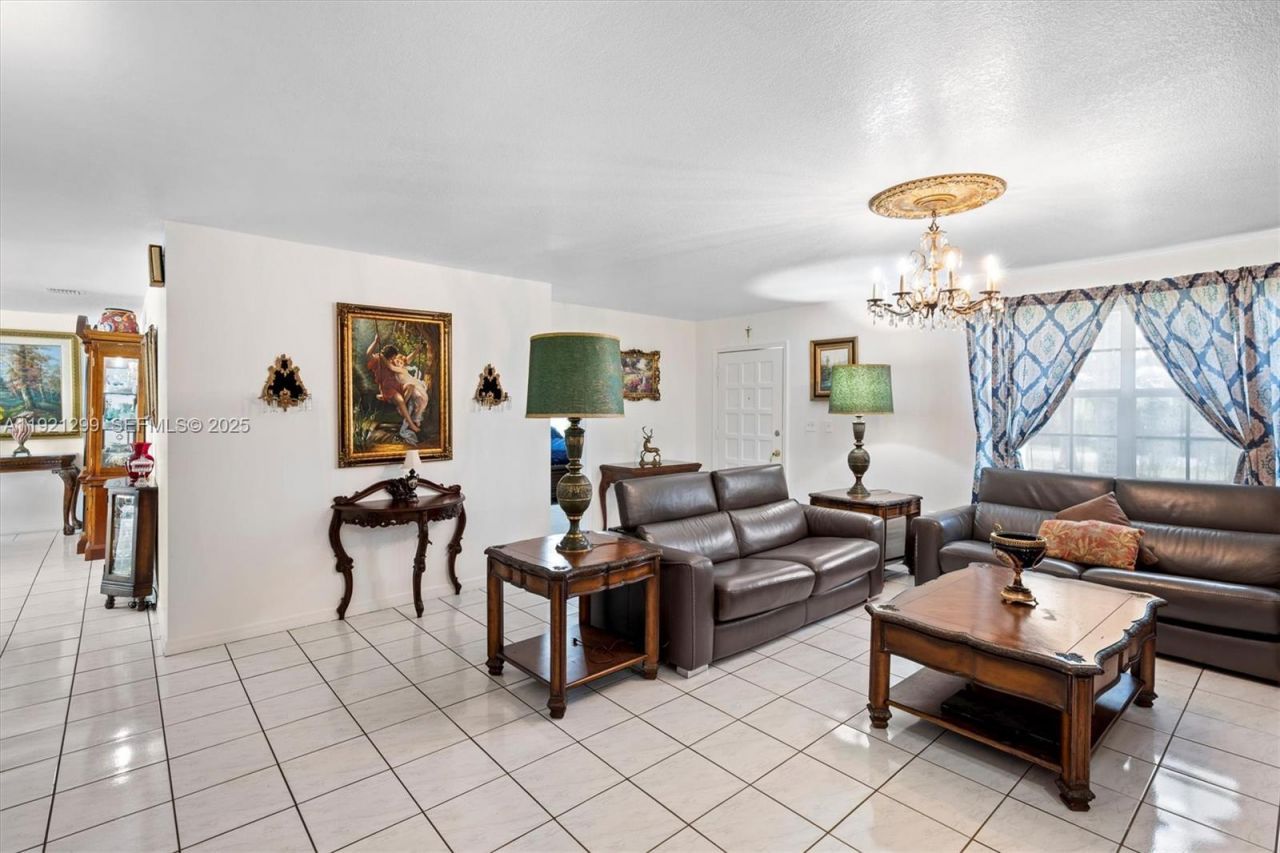 20851 SW 242nd St, Homestead, FL 33031 Photo