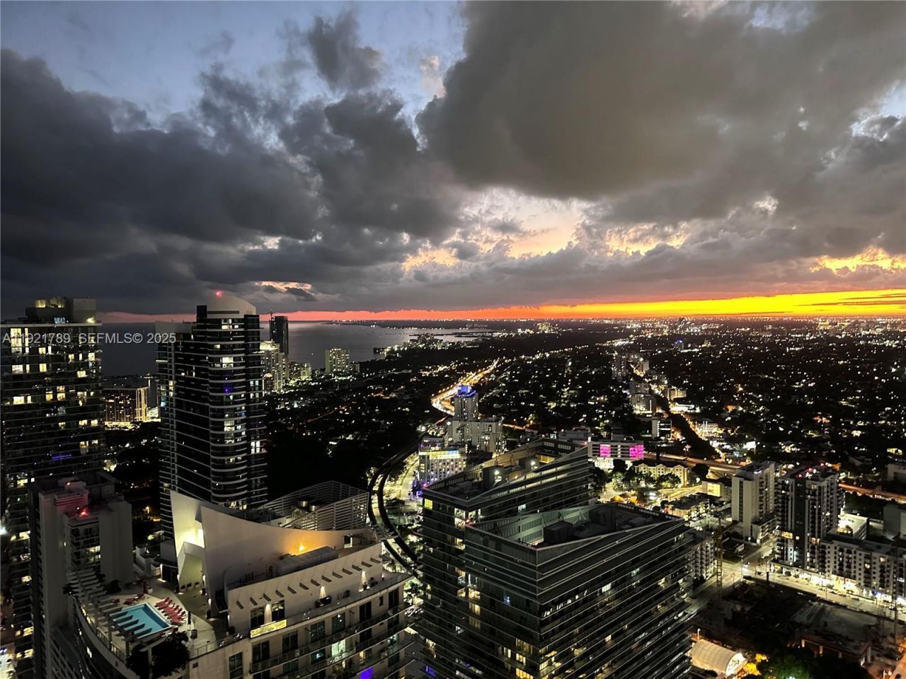 1000 Brickell Plz, Unit PH5706, Miami, FL 33131 Photo