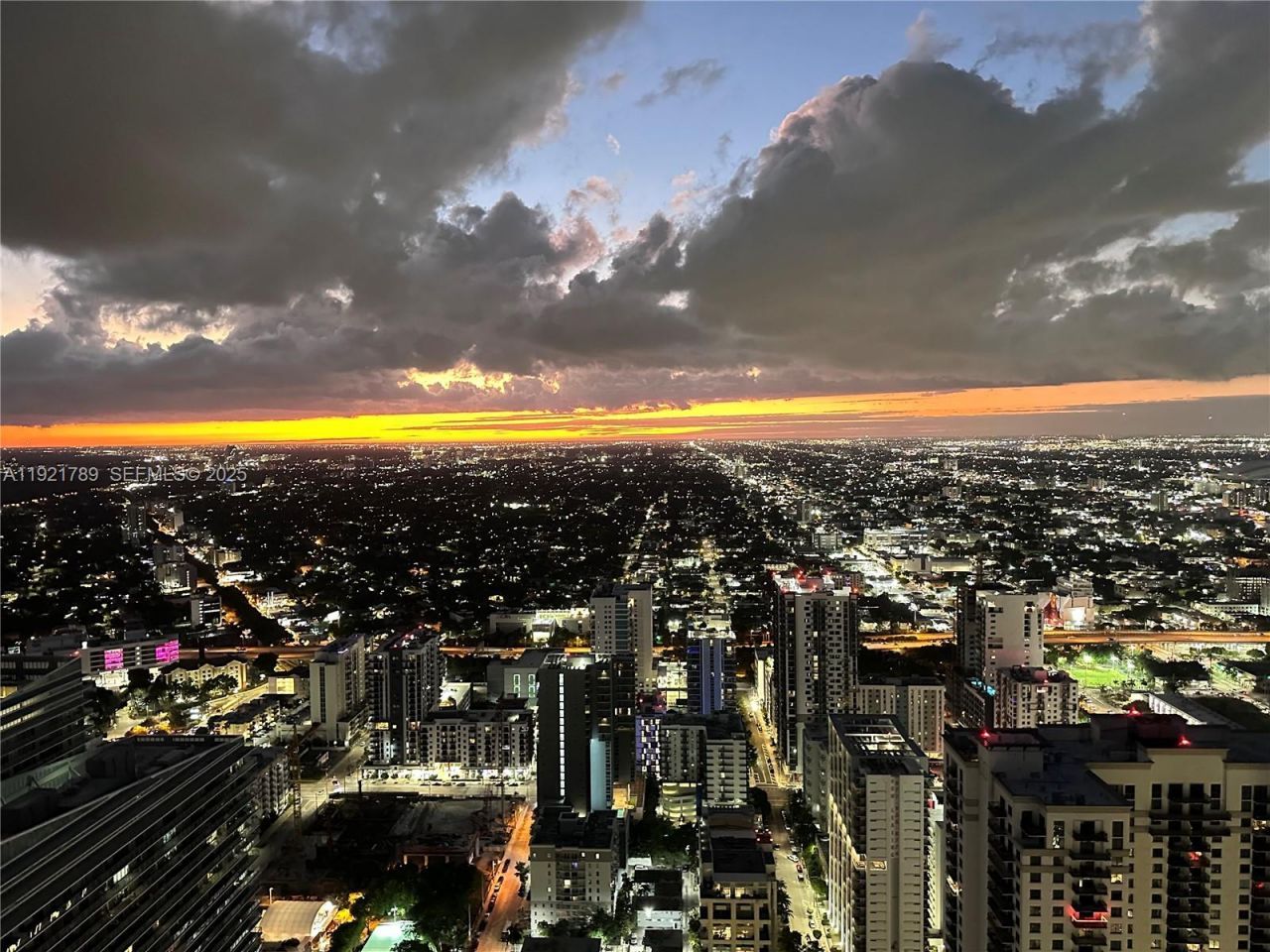 1000 Brickell Plz, Unit PH5706, Miami, FL 33131 Photo