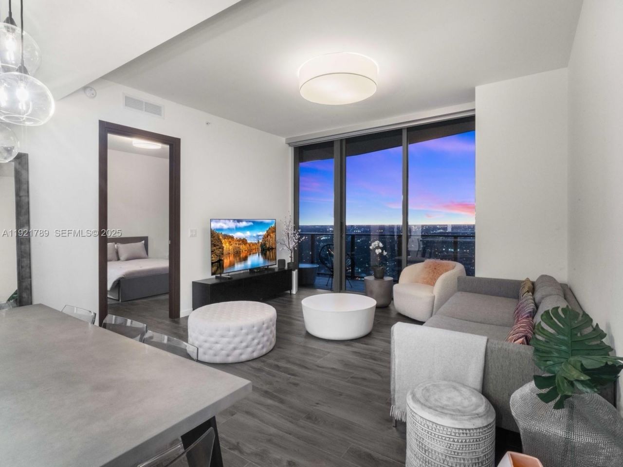 1000 Brickell Plz, Unit PH5706, Miami, FL 33131 Photo