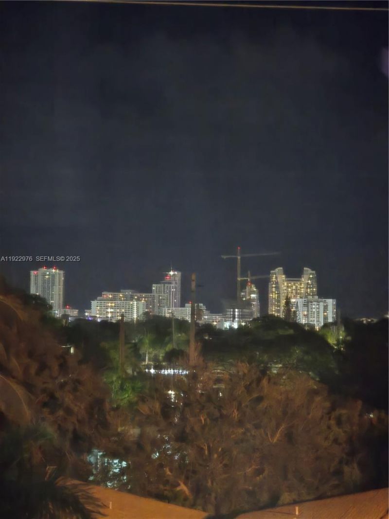 111 NW 2nd Ave, Unit 2, Hallandale Beach, FL 33009 Photo