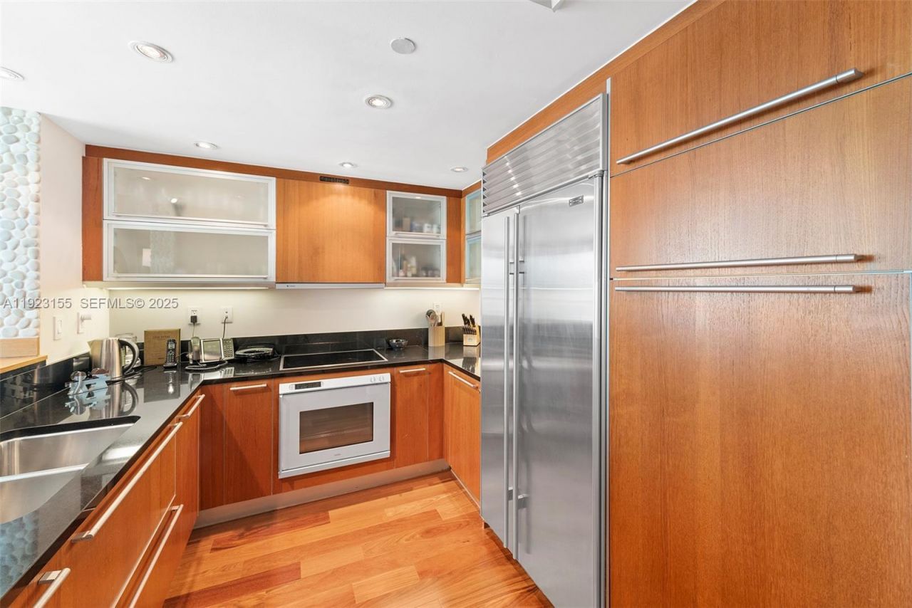 101 20th St, Unit 1706, Miami Beach, FL 33139 Photo