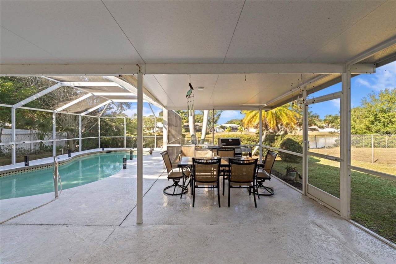 5612 22nd Street E, Bradenton, FL 34203 Photo