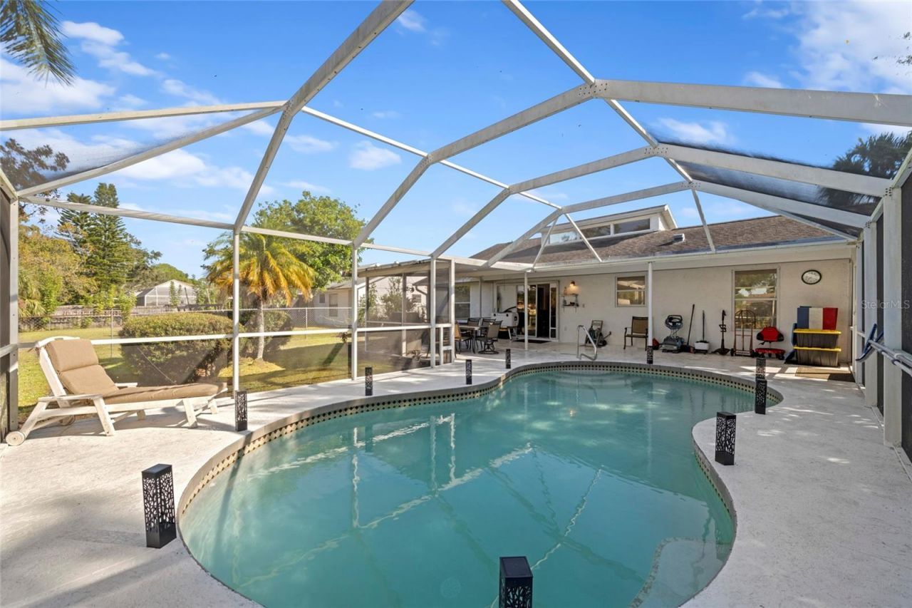 5612 22nd Street E, Bradenton, FL 34203 Photo