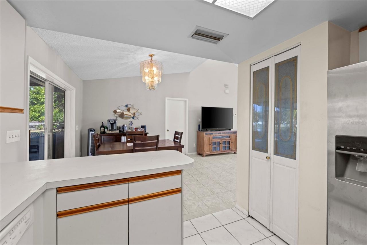 5612 22nd Street E, Bradenton, FL 34203 Photo