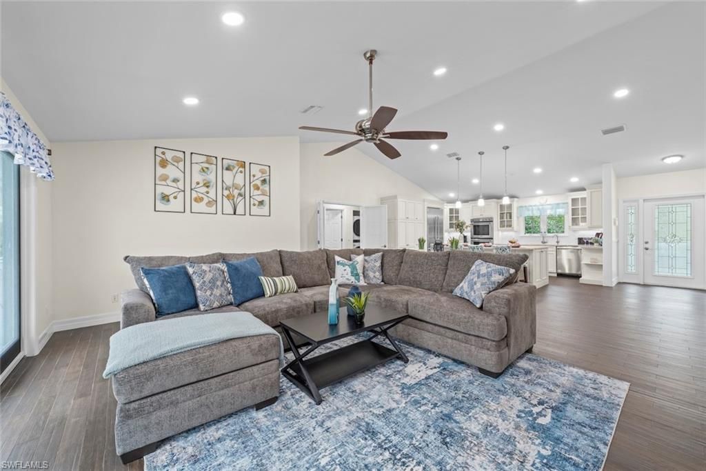 2596 Roosevelt Pl, Sanibel, FL 33957 Photo