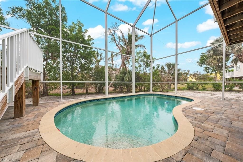 2596 Roosevelt Pl, Sanibel, FL 33957 Photo