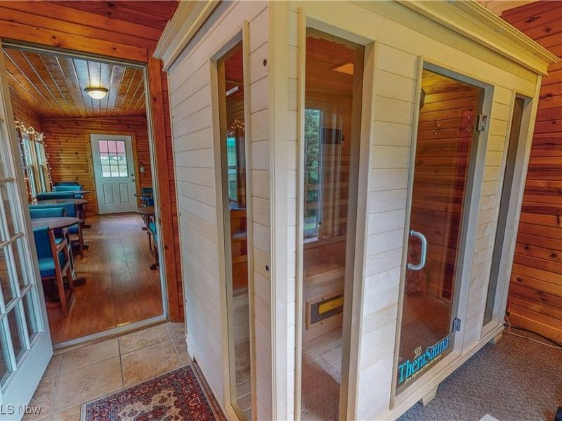 5696 Steubenville Road SE, Amsterdam, OH 43903 Photo 10