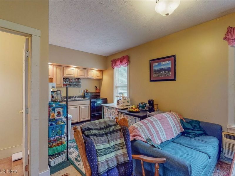 5696 Steubenville Road SE, Amsterdam, OH 43903 Photo 14