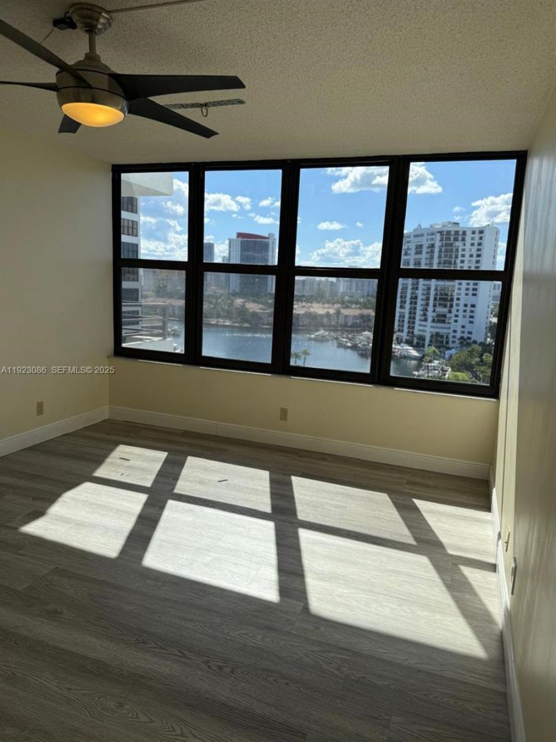 2500 Parkview Dr, Unit 1214, Hallandale Beach, FL 33009 Photo