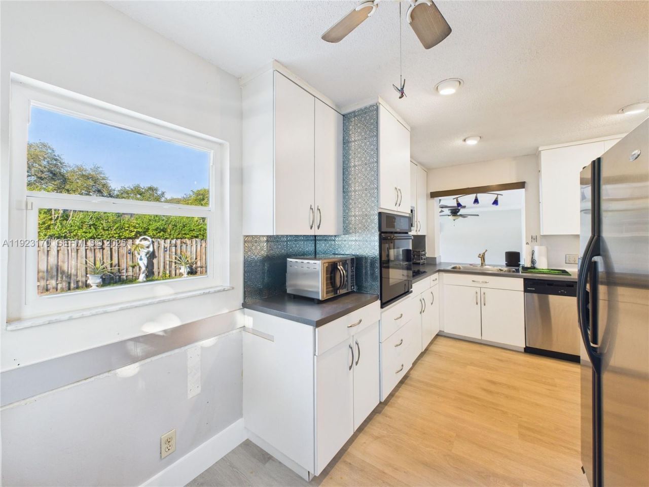 10221 SW 50th Ct, Cooper City, FL 33328 Photo