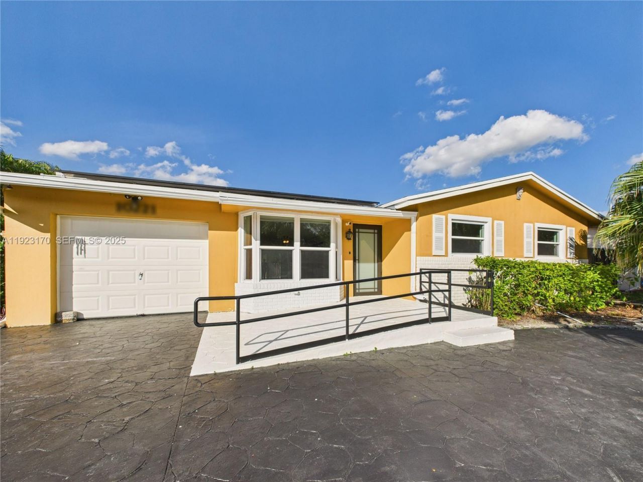 10221 SW 50th Ct, Cooper City, FL 33328 Photo