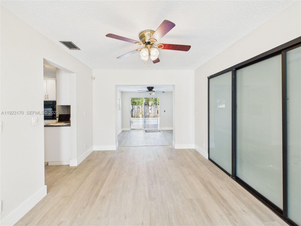 10221 SW 50th Ct, Cooper City, FL 33328 Photo