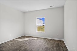 865 Wapama St. photo 4