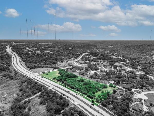 1001 Lakeview Drive, Cedar Hill, TX 75104