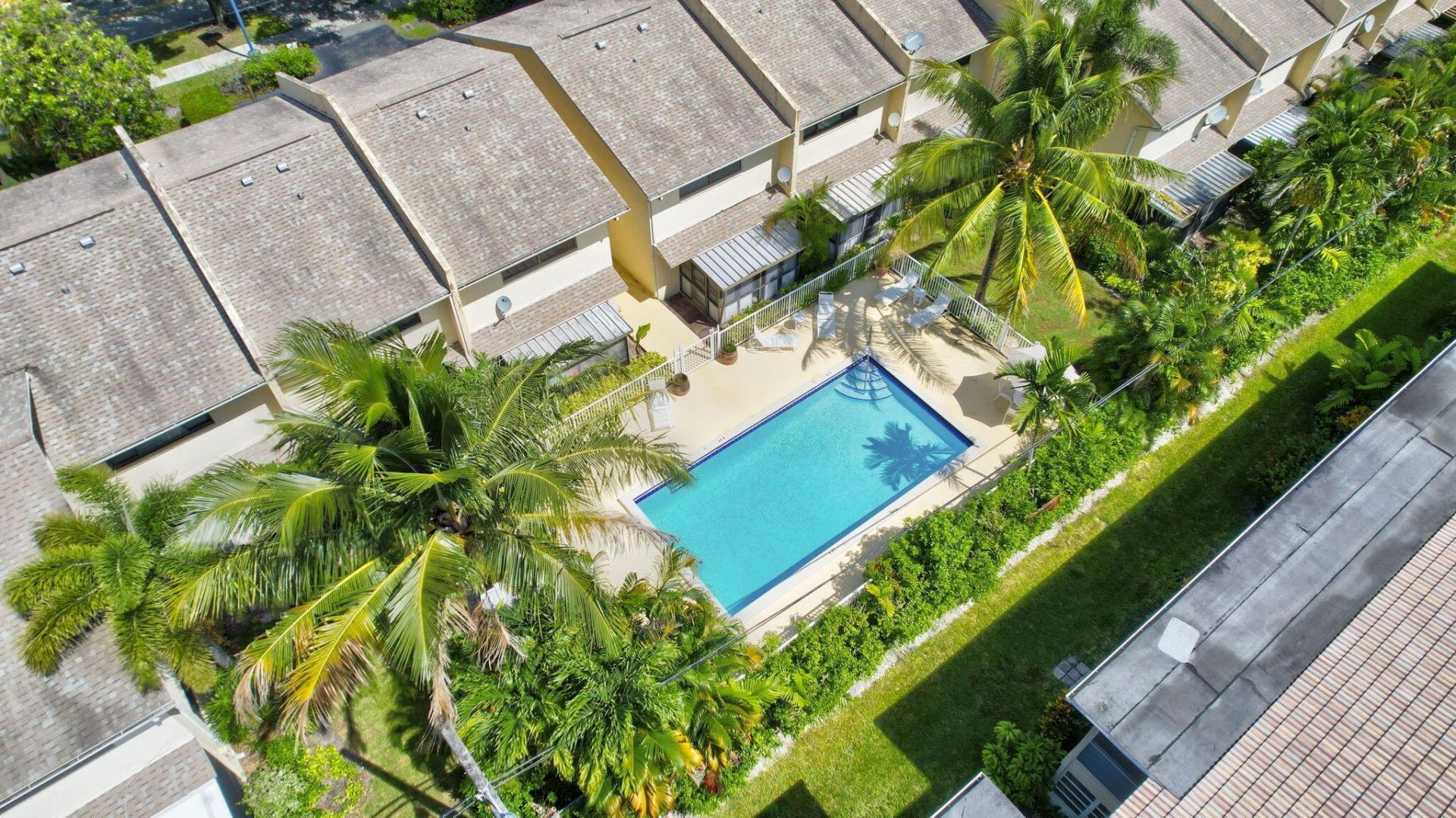 2140 NE 44th Street, Lighthouse Point, FL 33064 Photo