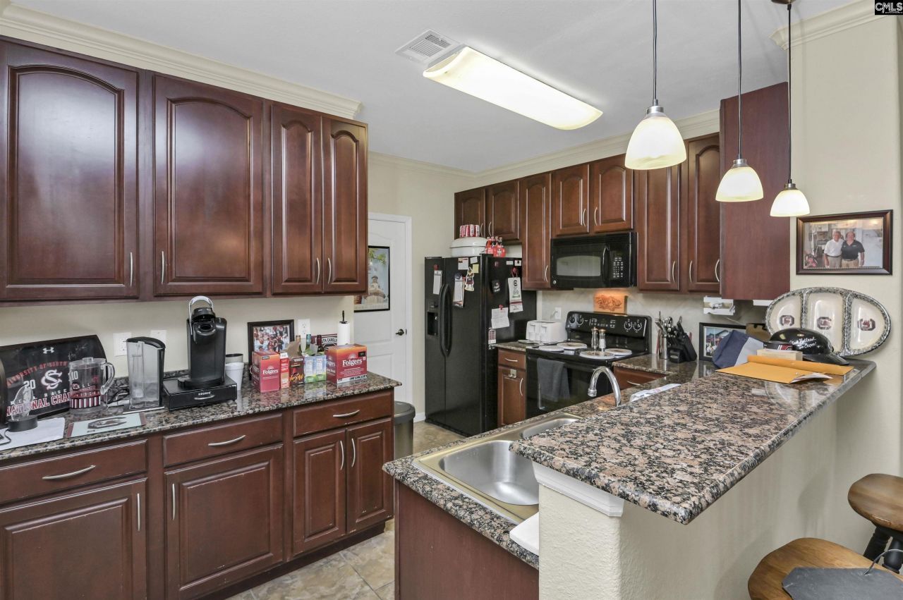 1085 Shop Road Photo 12