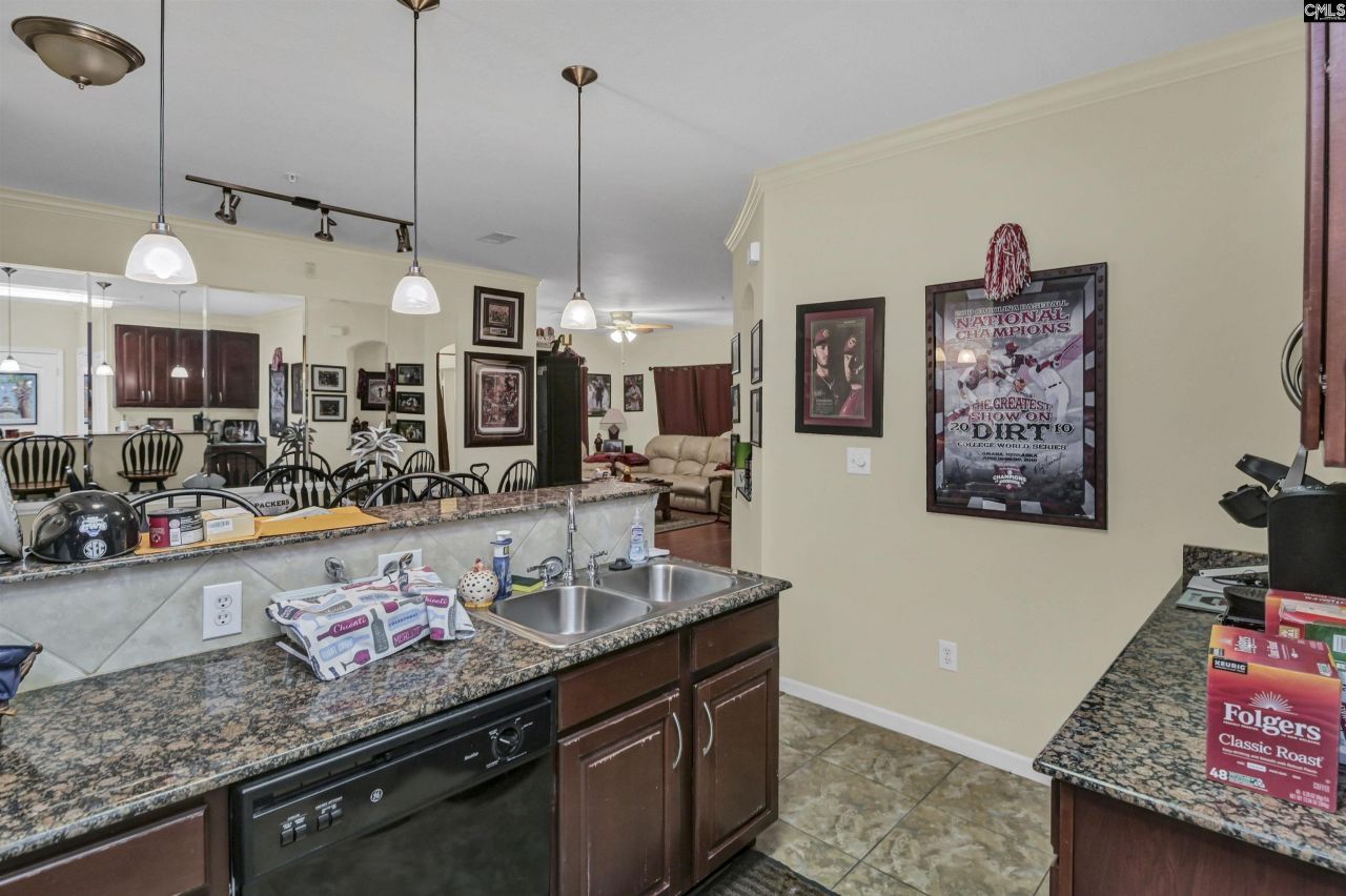 1085 Shop Road Photo 12