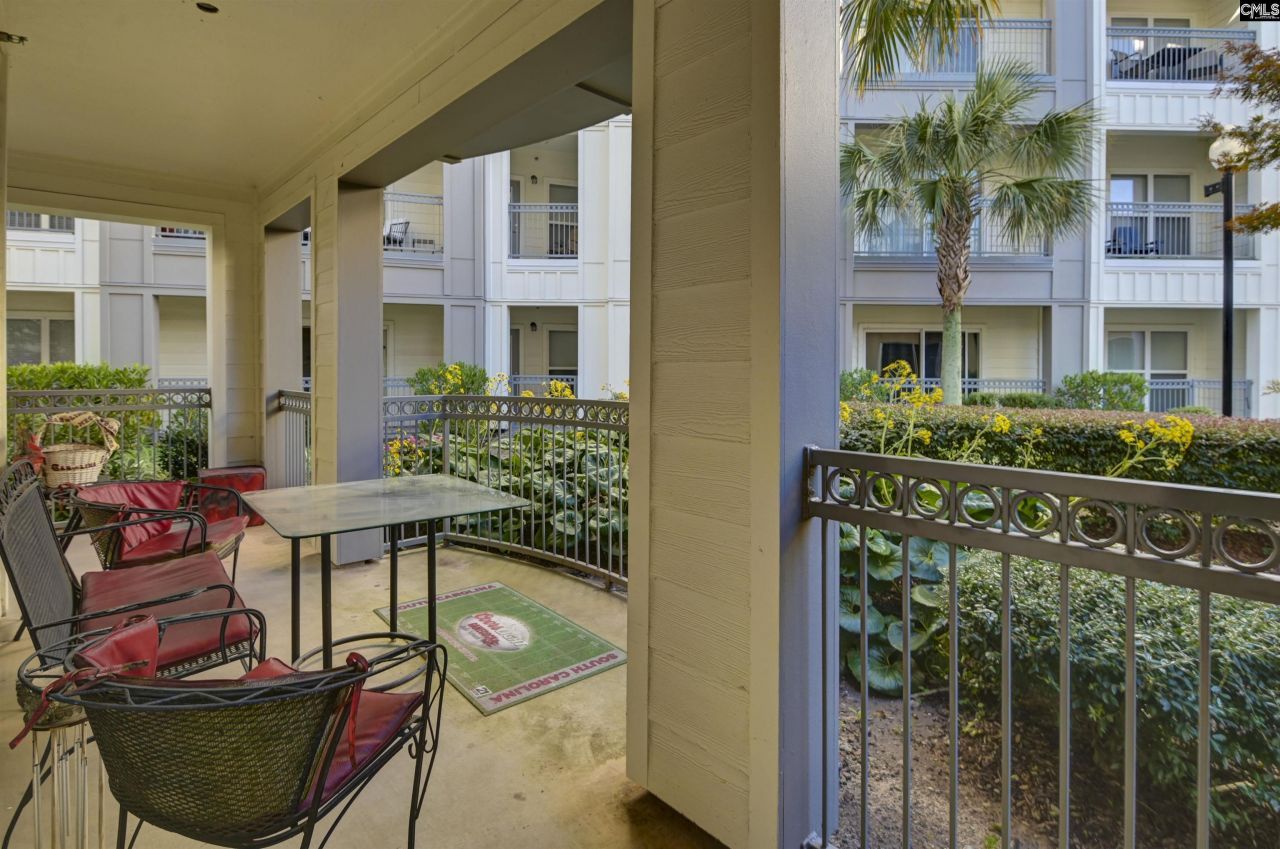 1085 Shop Road Photo 7