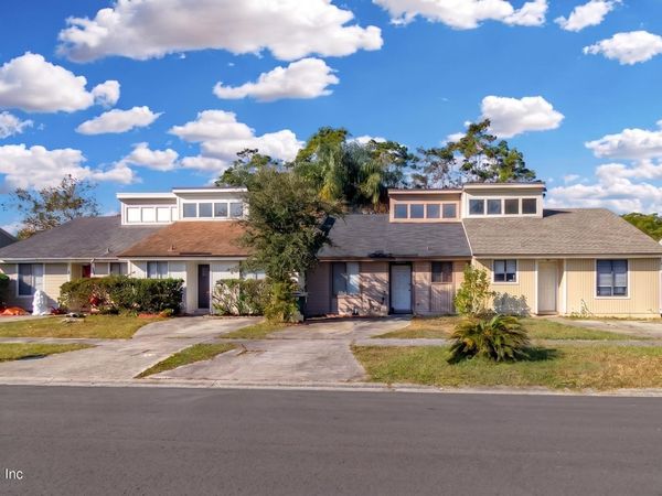 2416 SEABURY Place N, Jacksonville, FL 32246