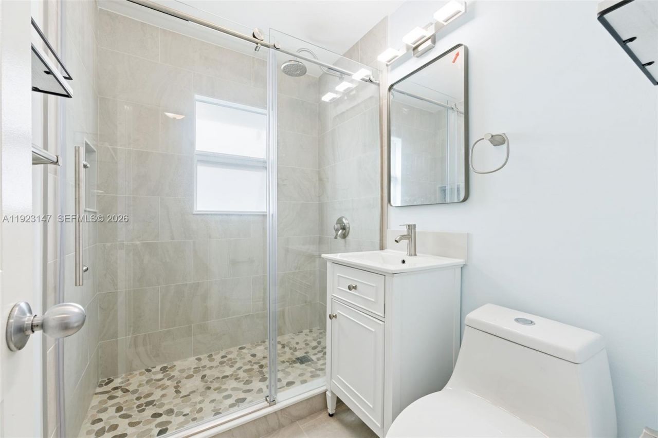 112 Milton St, Lantana, FL 33462 Photo