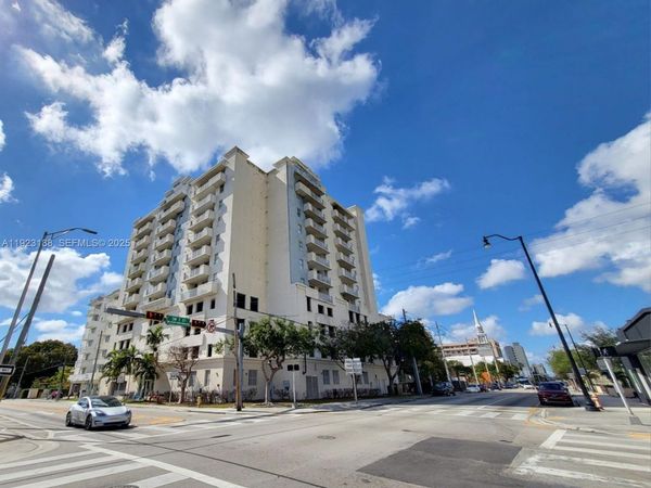 120 SW 8th Ave, Unit 802, Miami, FL 33130