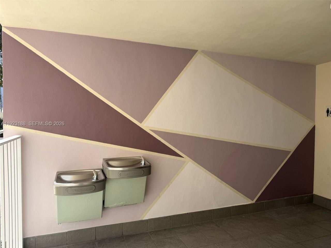 120 SW 8th Ave, Unit 802, Miami, FL 33130 Photo