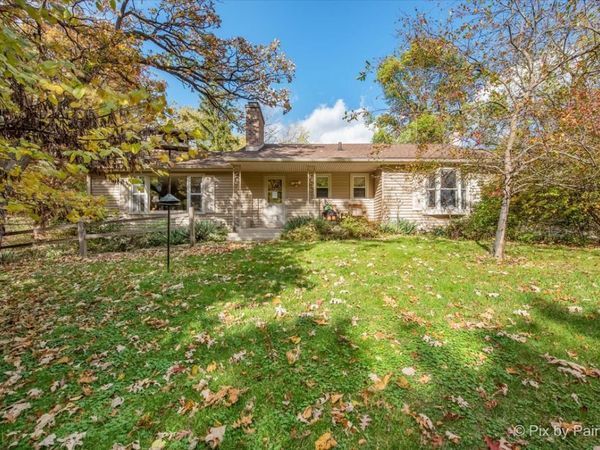 612 3 Oaks Road, Cary, IL 60013