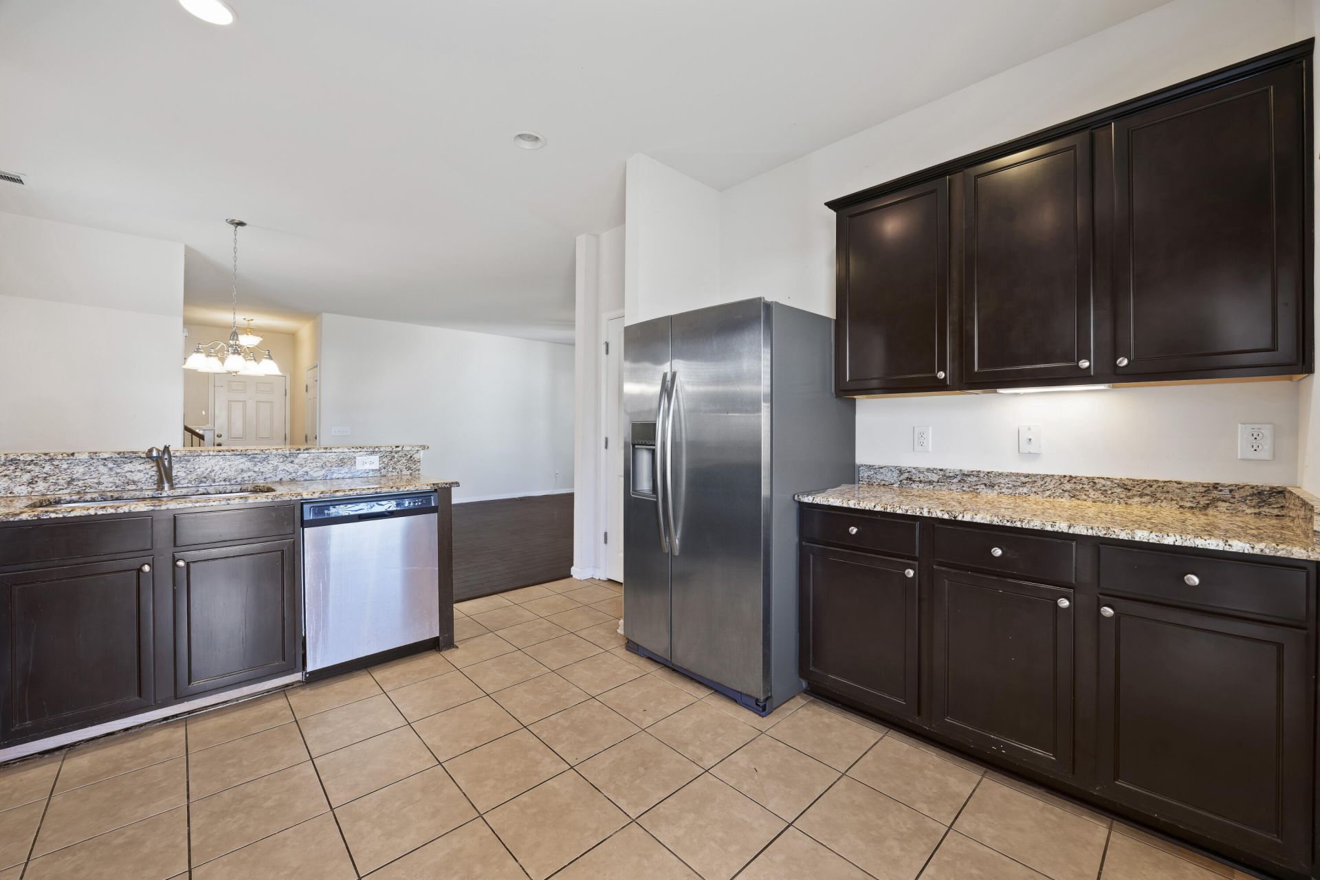 10 Whitewater Way Photo 17