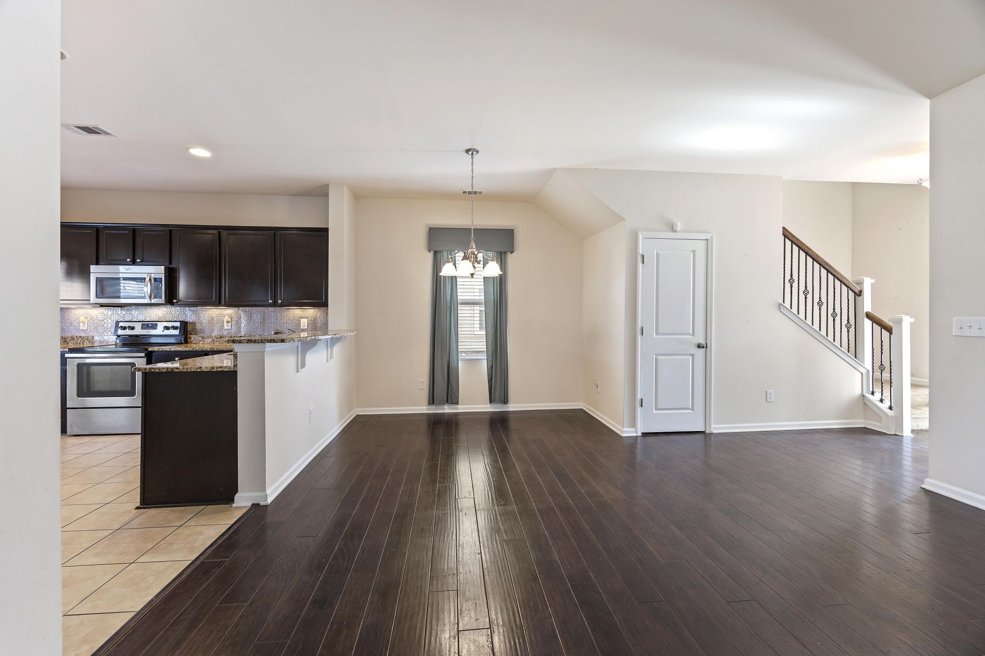 10 Whitewater Way Photo 22