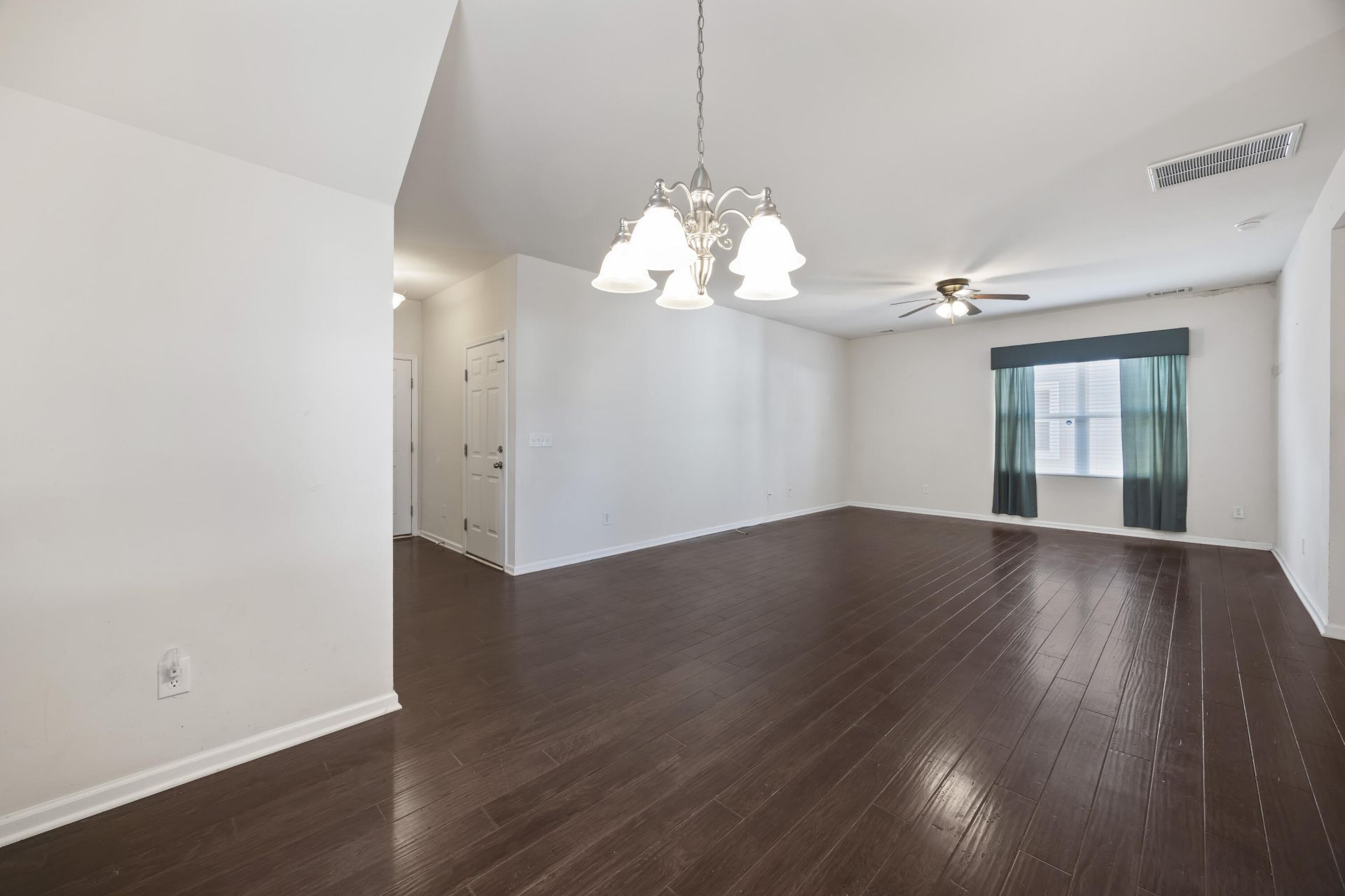 10 Whitewater Way Photo 26