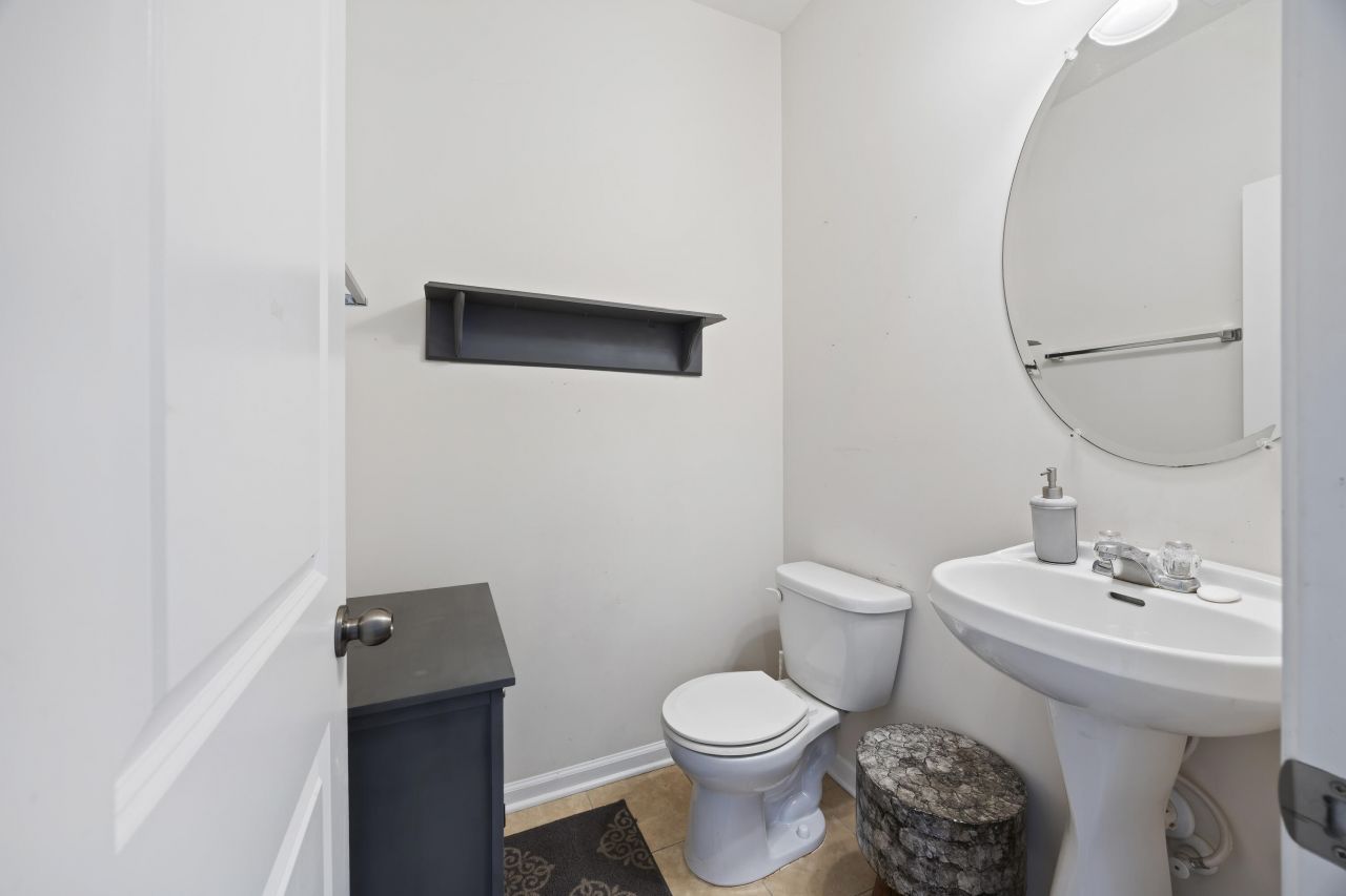 10 Whitewater Way Photo 27